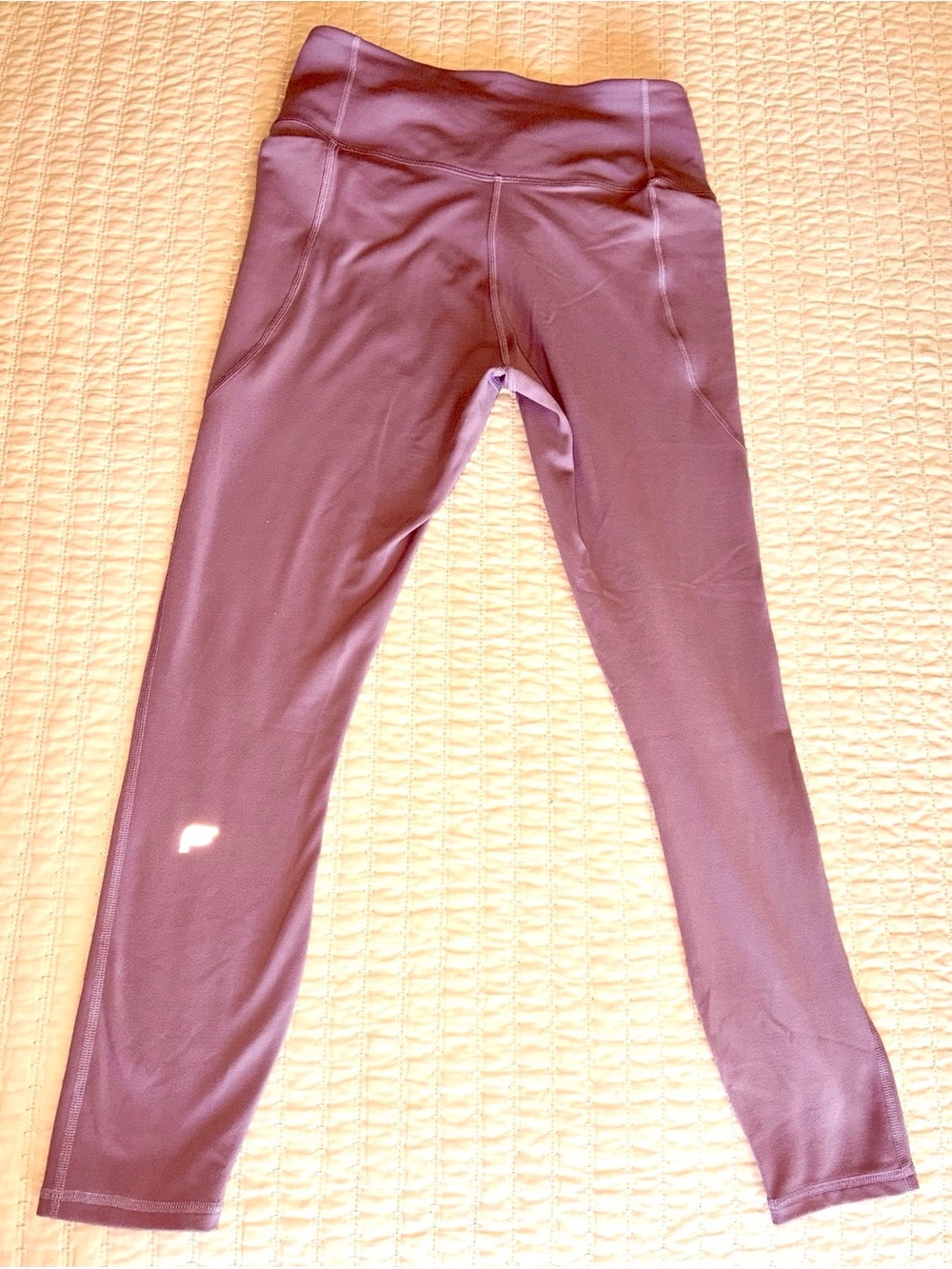 Fabletics High-Waist Mauve Leggings with Side Pockets - Picture 2 of 6